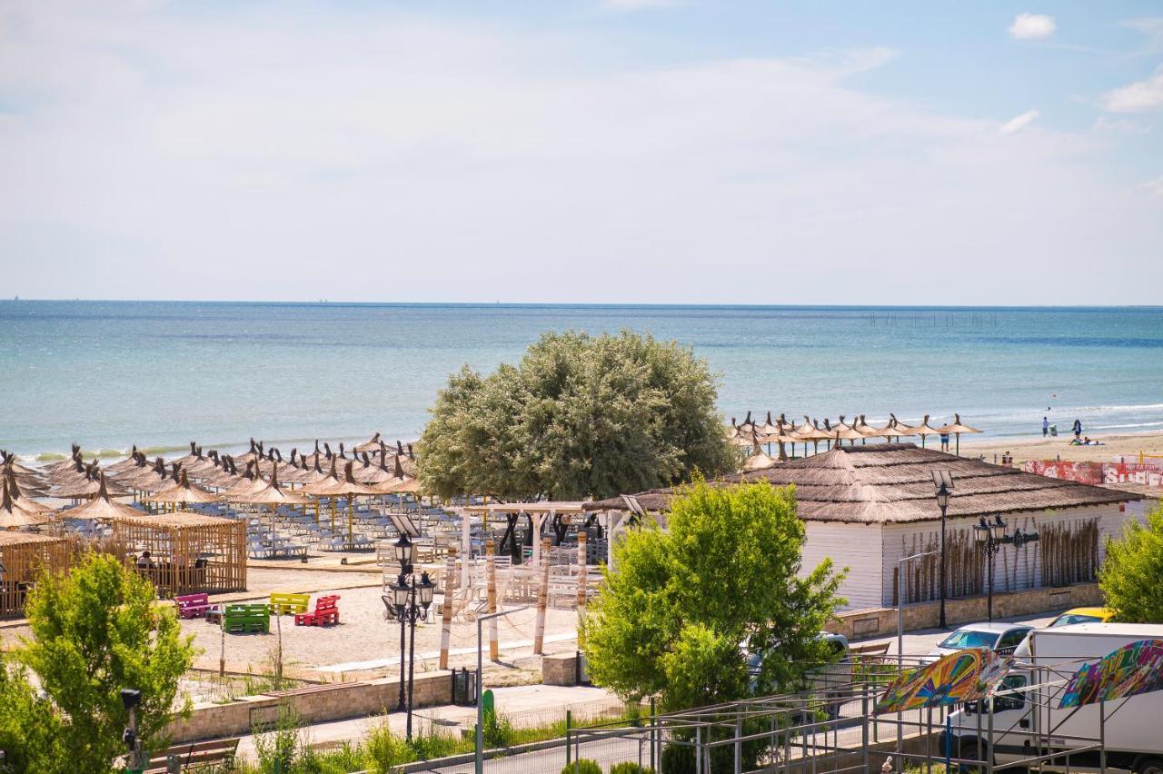 Golden Shell Apartment Mamaia Nord Năvodari Eksteriør billede
