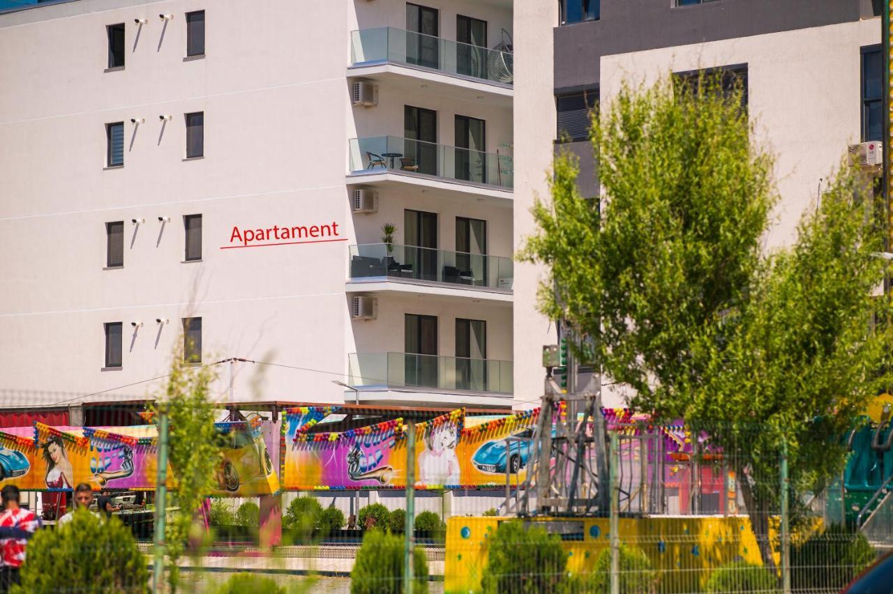 Golden Shell Apartment Mamaia Nord Năvodari Eksteriør billede