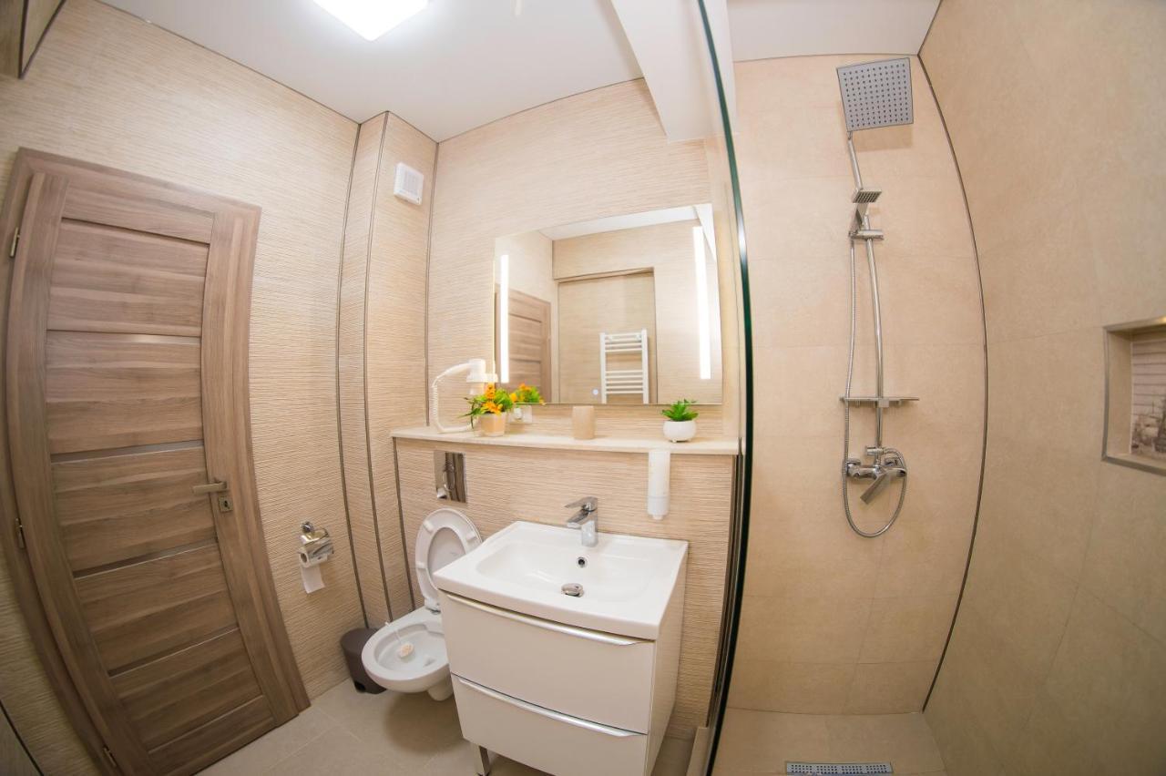 Golden Shell Apartment Mamaia Nord Năvodari Eksteriør billede