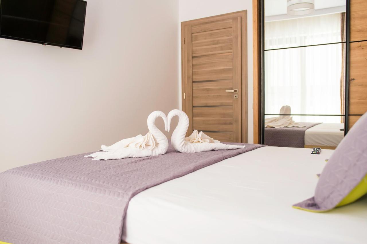 Golden Shell Apartment Mamaia Nord Năvodari Eksteriør billede
